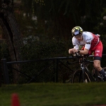Ismael Gandarillas compitiendo en duatlón patrocinado por Barón & Barón